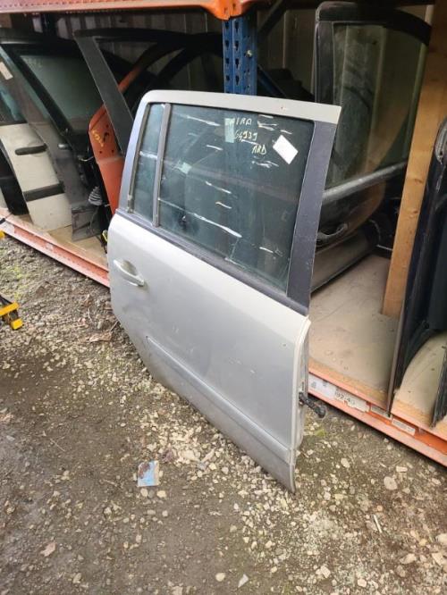 Porte avant droit VAUXHALL ZAFIRA A PHASE 1 Essence image 3