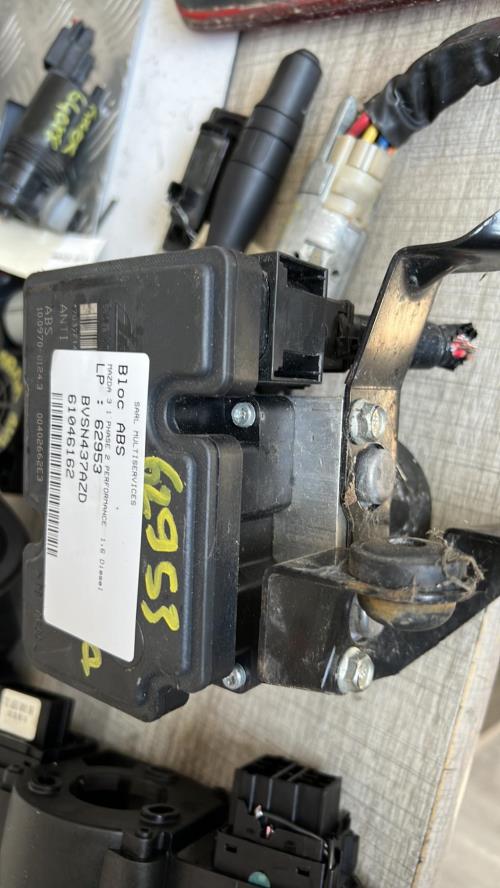 Bloc ABS (freins anti-blocage) MAZDA 3 1 PHASE 2 Diesel image 1