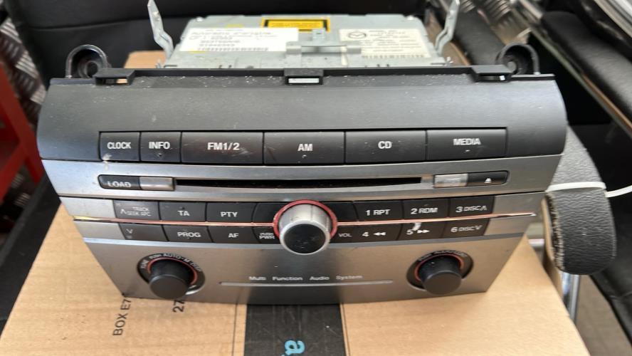 Autoradio d'origine MAZDA 3 1 PHASE 2 Diesel image 1