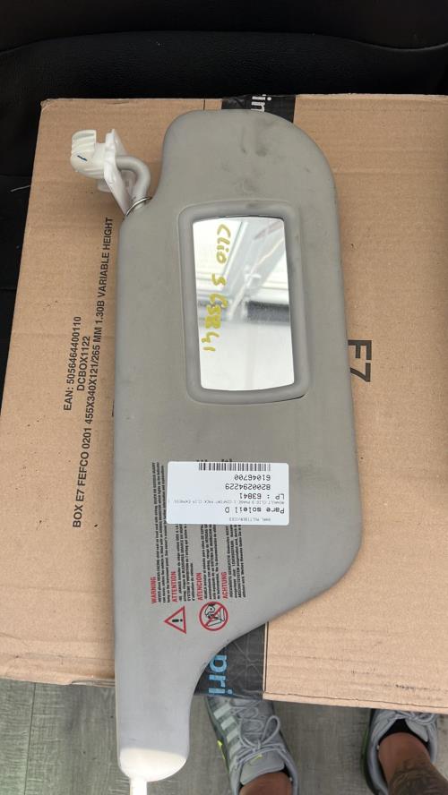 Pare soleil droit RENAULT CLIO 3 PHASE 1 Diesel image 1