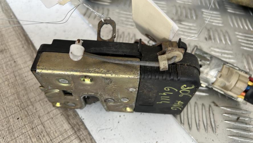 Serrure avant gauche PEUGEOT 306 PHASE 1 Essence image 1