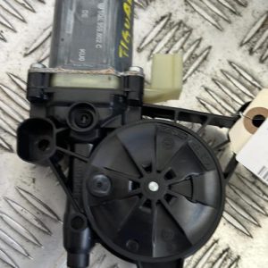 Moteur leve vitre avant gauche VOLKSWAGEN image 1