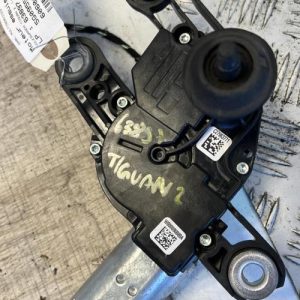 Moteur essuie glace arriere VOLKSWAGEN image 1