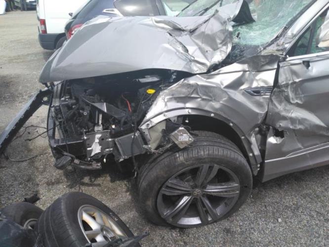 Moteur leve vitre arriere gauche VOLKSWAGEN image 2