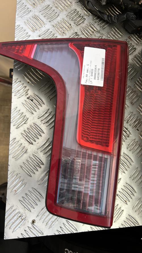 Feu arriere secondaire gauche (feux) CITROEN C5 1 PHASE 2 Diesel image 1