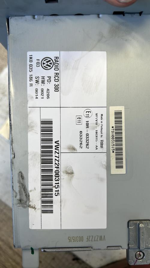 Autoradio d'origine VOLKSWAGEN GOLF 5 Diesel image 2