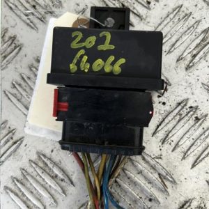 Relais electrique PEUGEOT 207 PHASE 1 BREAK Diesel image 1