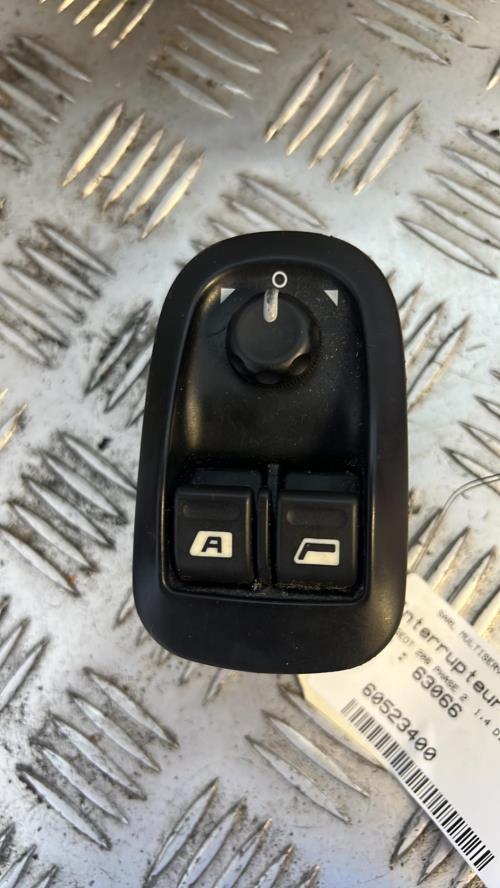 Interrupteur de leve vitre avant gauche PEUGEOT 206 PHASE 2 Diesel image 1