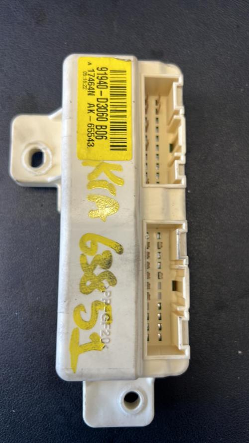 Divers KIA SPORTAGE 4 Diesel image 1