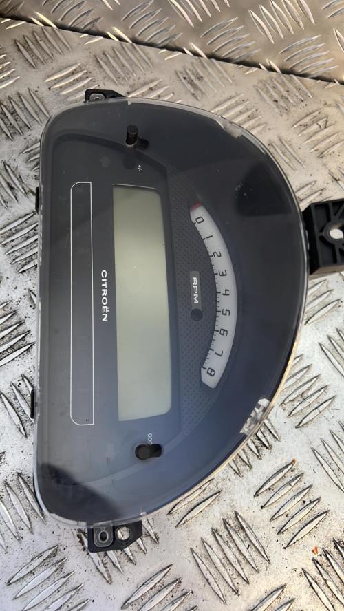 Compteur CITROEN C2 PHASE 1 Essence image 1
