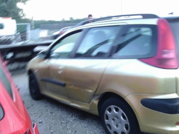 Ceinture arriere droit PEUGEOT 206+ ESS image 2