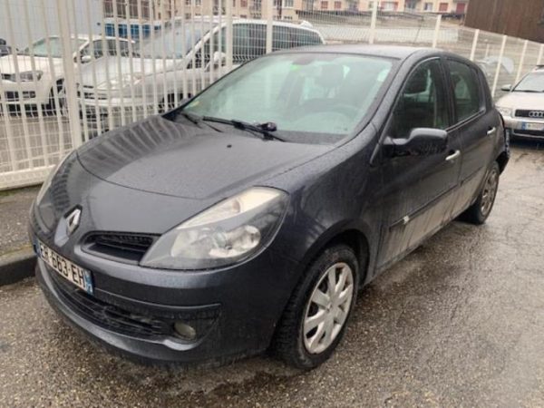 Calculateur moteur RENAULT CLIO 3 PHASE 1 Diesel image 2