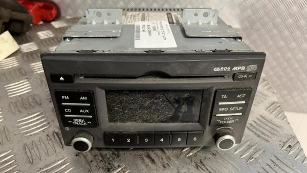 Autoradio d'origine KIA RIO 2 PHASE 2 Diesel image 1