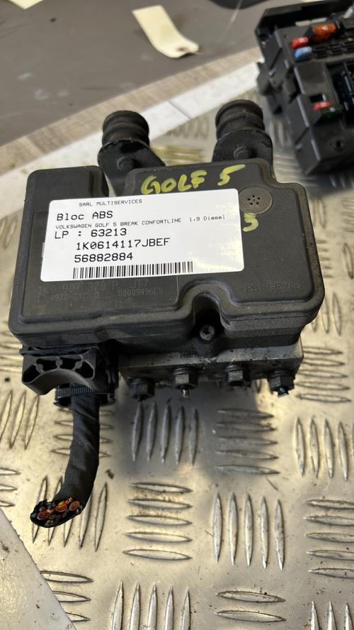 Bloc ABS (freins anti-blocage) VOLKSWAGEN GOLF 5 BREAK Diesel image 1