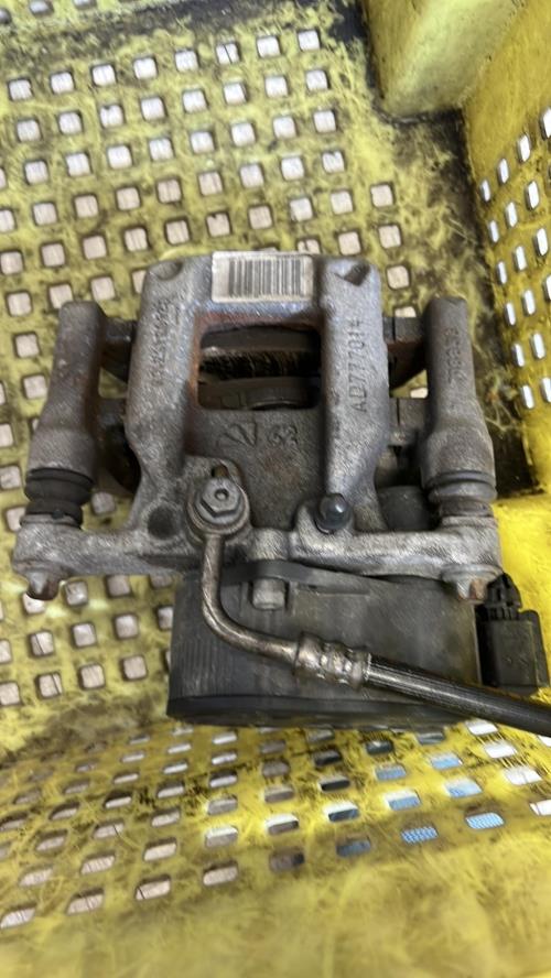 Etrier arriere gauche (freinage) PEUGEOT 5008 2 PHASE 1 Essence image 1