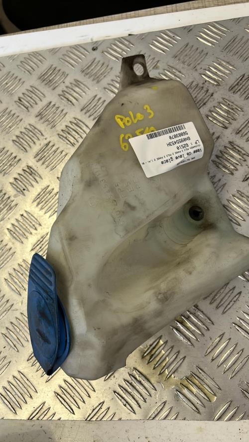 Vase de lave glace VOLKSWAGEN POLO 3 PHASE 2 Essence image 1