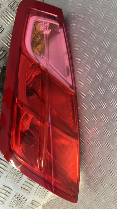 Feu arriere principal gauche (feux) FIAT GRANDE PUNTO Diesel image 1
