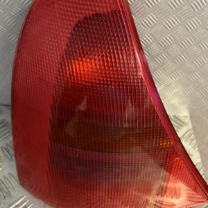 Feu arriere principal gauche (feux) RENAULT CLIO 2 PHASE 1 Essence image 1