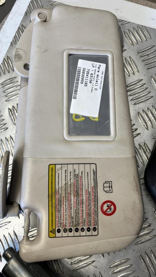 Pare soleil droit FIAT GRANDE PUNTO Diesel image 1