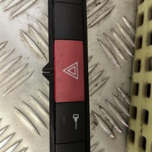 Bouton de warning FIAT GRANDE PUNTO Diesel image 1