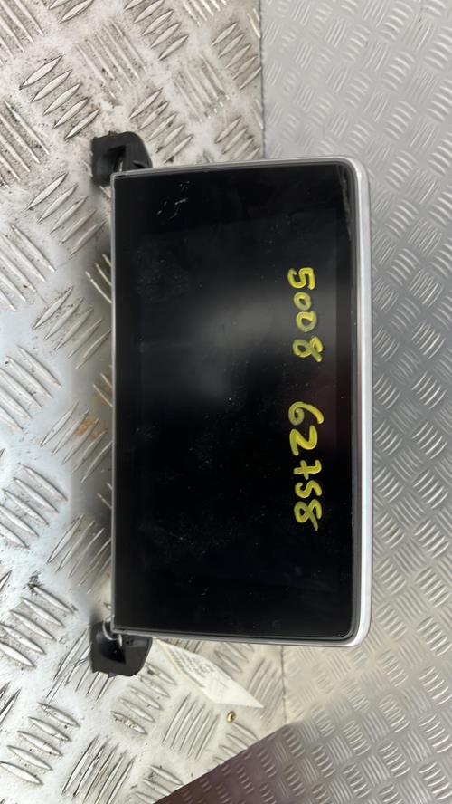 Ecran GPS PEUGEOT 5008 2 PHASE 1 Essence image 1