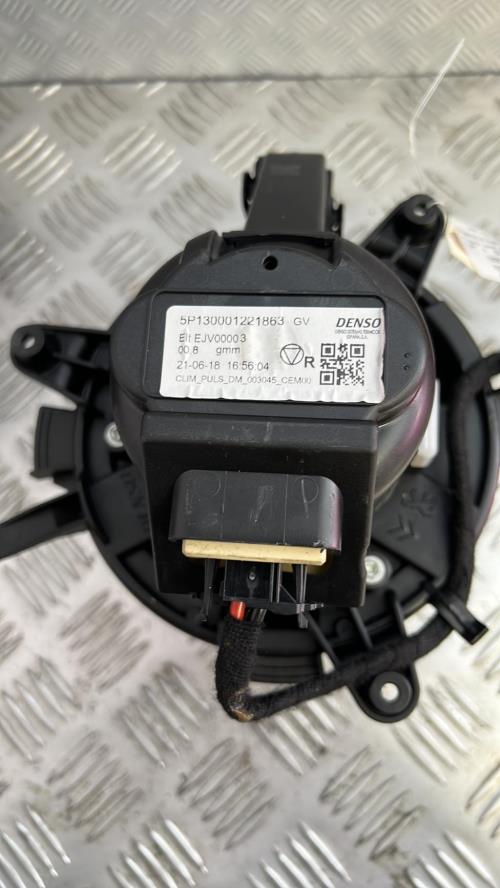 Ventilateur chauffage PEUGEOT 5008 2 PHASE 1 Essence image 1