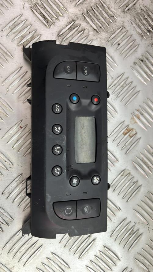 Commande chauffage RENAULT CLIO 2 PHASE 2 Diesel image 1