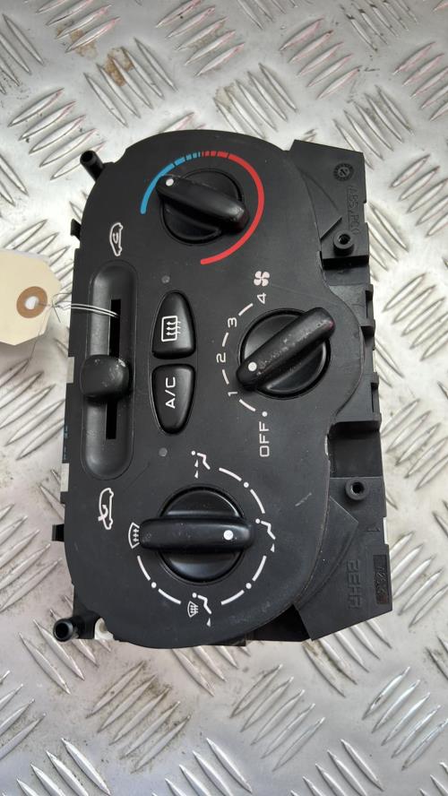Commande chauffage PEUGEOT 206 PHASE 1 Diesel image 1