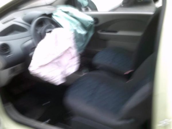 Bloc ABS (freins anti-blocage) RENAULT TWINGO 2 PHASE 1 Essence image 6