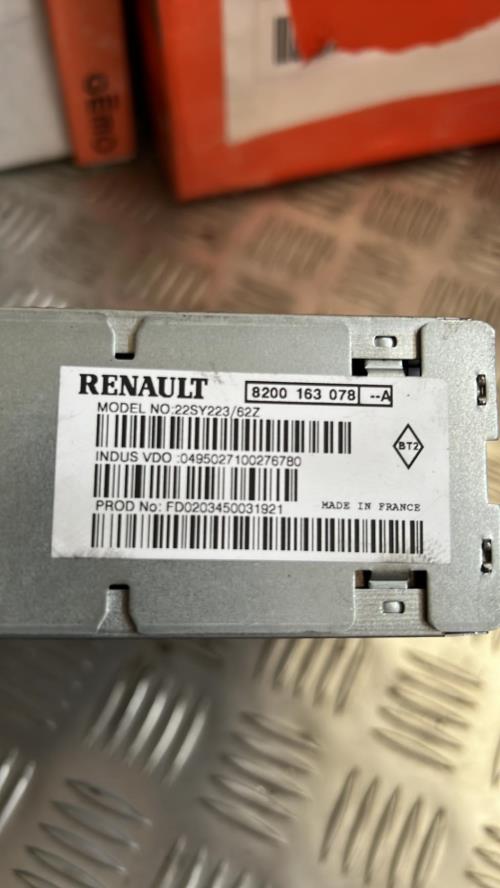 Commande GPS RENAULT LAGUNA 2 PHASE 1 Diesel image 2