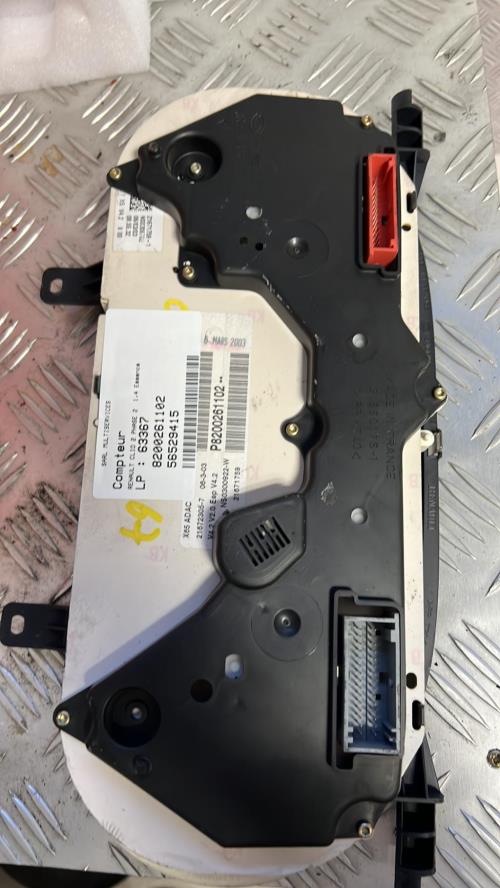 Compteur RENAULT CLIO 2 PHASE 2 Essence image 2