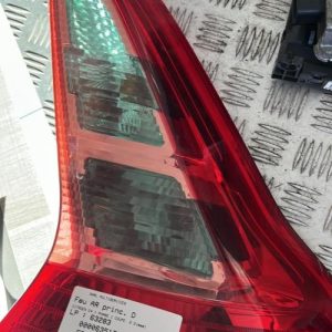 Feu arriere principal droit (feux) CITROEN C4 1 PHASE 1 COUPE Diesel image 1