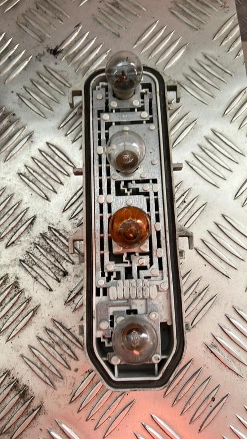 Platine feu arriere droit PEUGEOT 208 1 PHASE 1 Diesel image 1