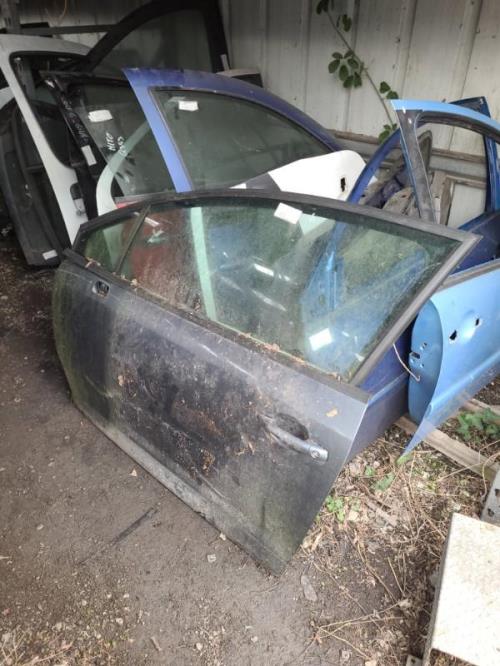 Porte avant gauche CITROEN C4 1 PHASE 1 COUPE Diesel image 3