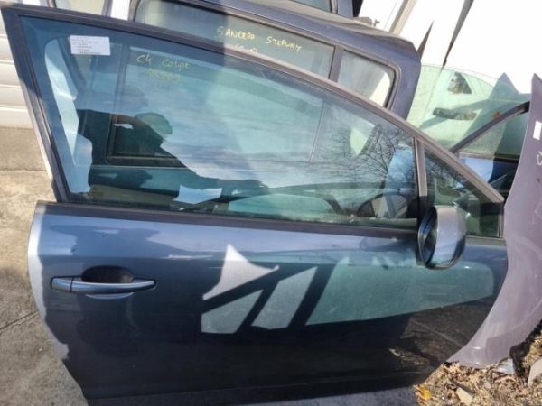 Porte avant droit CITROEN C4 1 PHASE 1 COUPE Diesel image 1