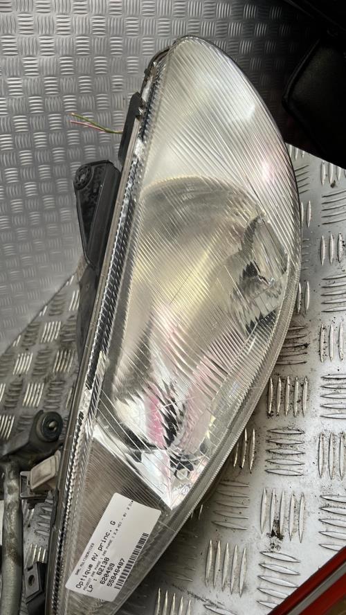 Optique avant principal gauche (feux)(phare) PEUGEOT 206 PHASE 1 Diesel image 1