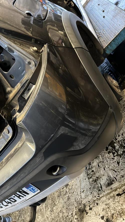 Pare choc arriere DACIA SANDERO 1 Diesel image 2