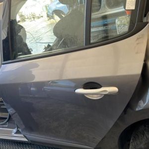 Porte arriere gauche RENAULT MEGANE 3 PHASE 1 Diesel image 1