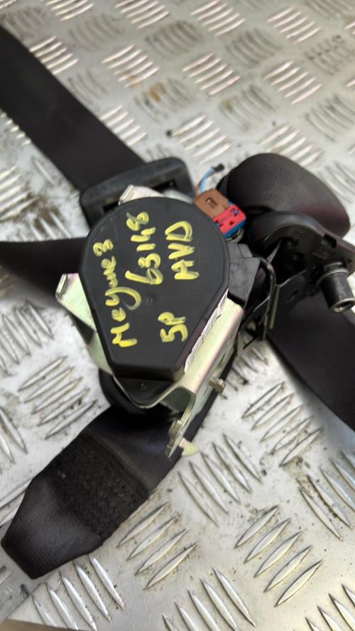 Ceinture avant droit RENAULT MEGANE 3 PHASE 1 Diesel image 1