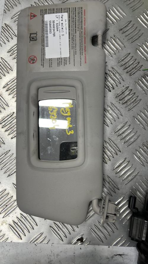 Pare soleil droit RENAULT MEGANE 3 PHASE 3 BREAK Diesel image 1