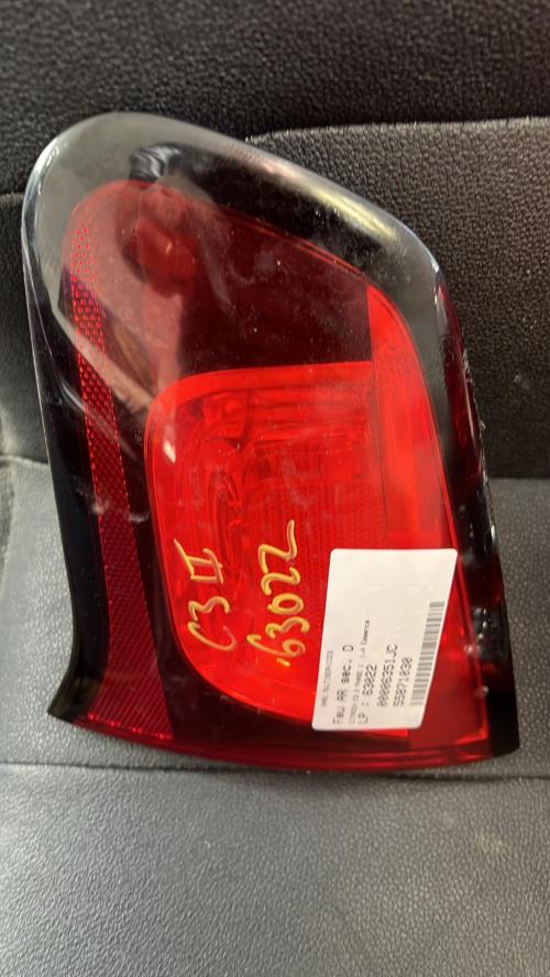 Feu arriere secondaire droit (feux) CITROEN C3 2 PHASE 1 Essence image 1