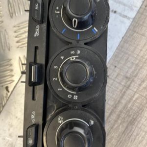 Commande chauffage CITROEN C3 2 PHASE 1 Essence image 1