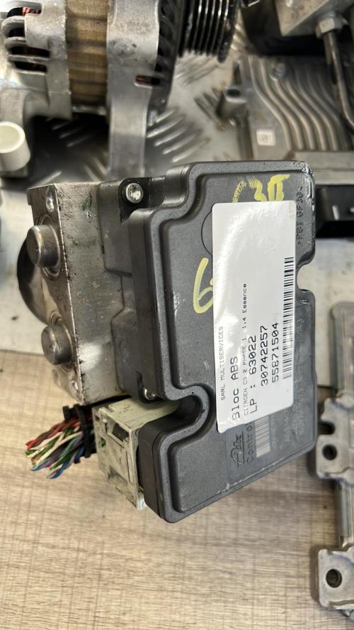 Bloc ABS (freins anti-blocage) CITROEN C3 2 PHASE 1 Essence image 1