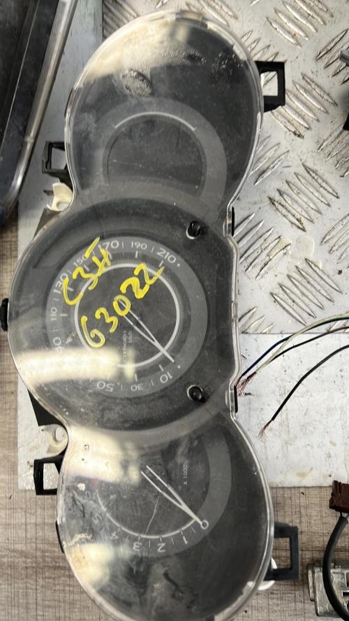 Compteur CITROEN C3 2 PHASE 1 Essence image 1