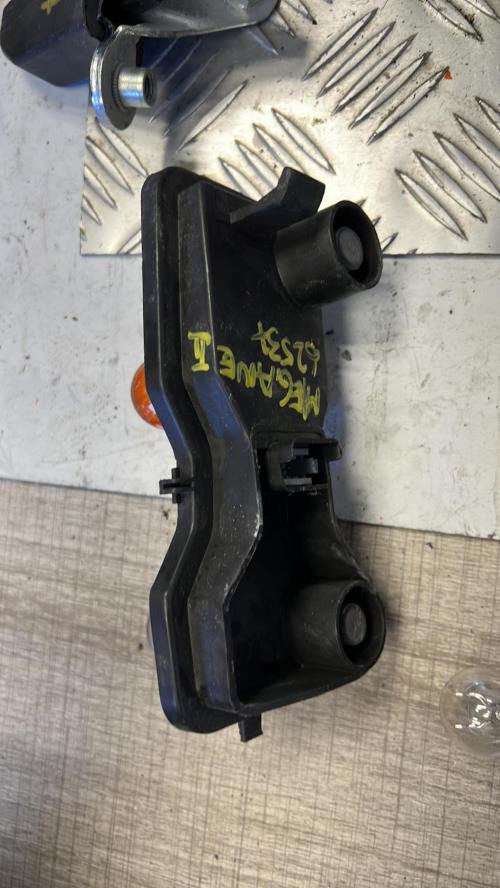 Platine feu arriere gauche RENAULT MEGANE 2 PHASE 1 Diesel image 1