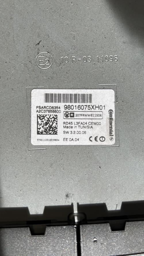 Autoradio d'origine PEUGEOT 308 1 PHASE 2 Diesel image 2