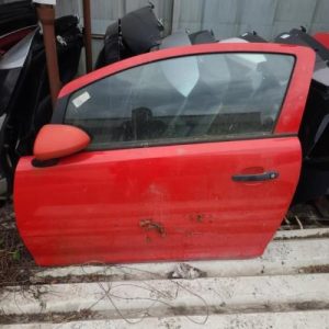 Porte avant gauche OPEL CORSA D PHASE 1 Diesel image 1
