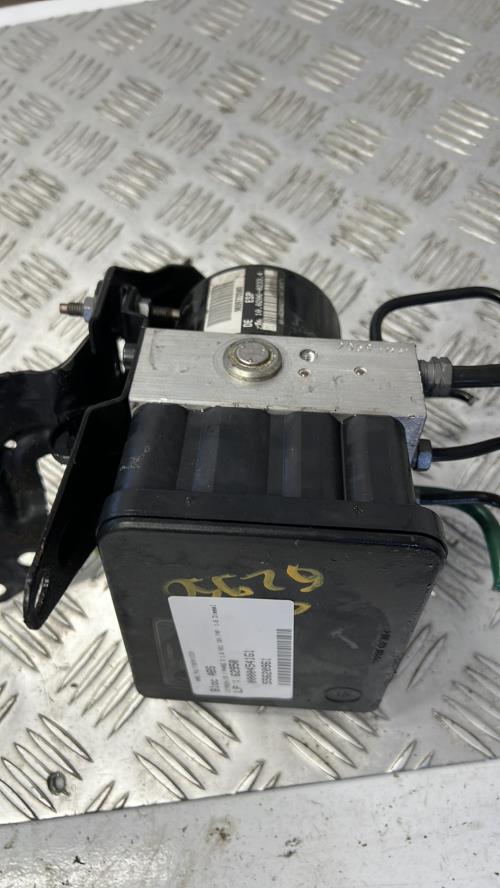 Bloc ABS (freins anti-blocage) CITROEN C5 1 PHASE 2 Diesel image 1