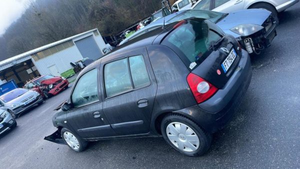 Anti brouillard droit (feux) RENAULT CLIO 2 PHASE 2 Essence image 4