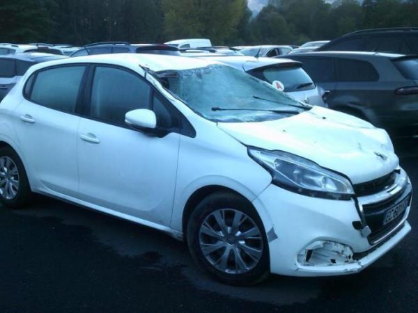 Moyeu avant gauche PEUGEOT 208 1 PHASE 2 Diesel image 4